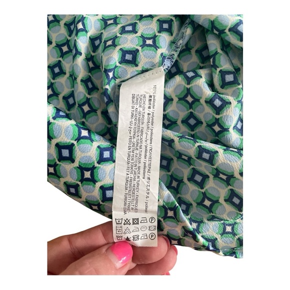 Zara Geometric L/S Button Down Blouse - Picture 5 of 5